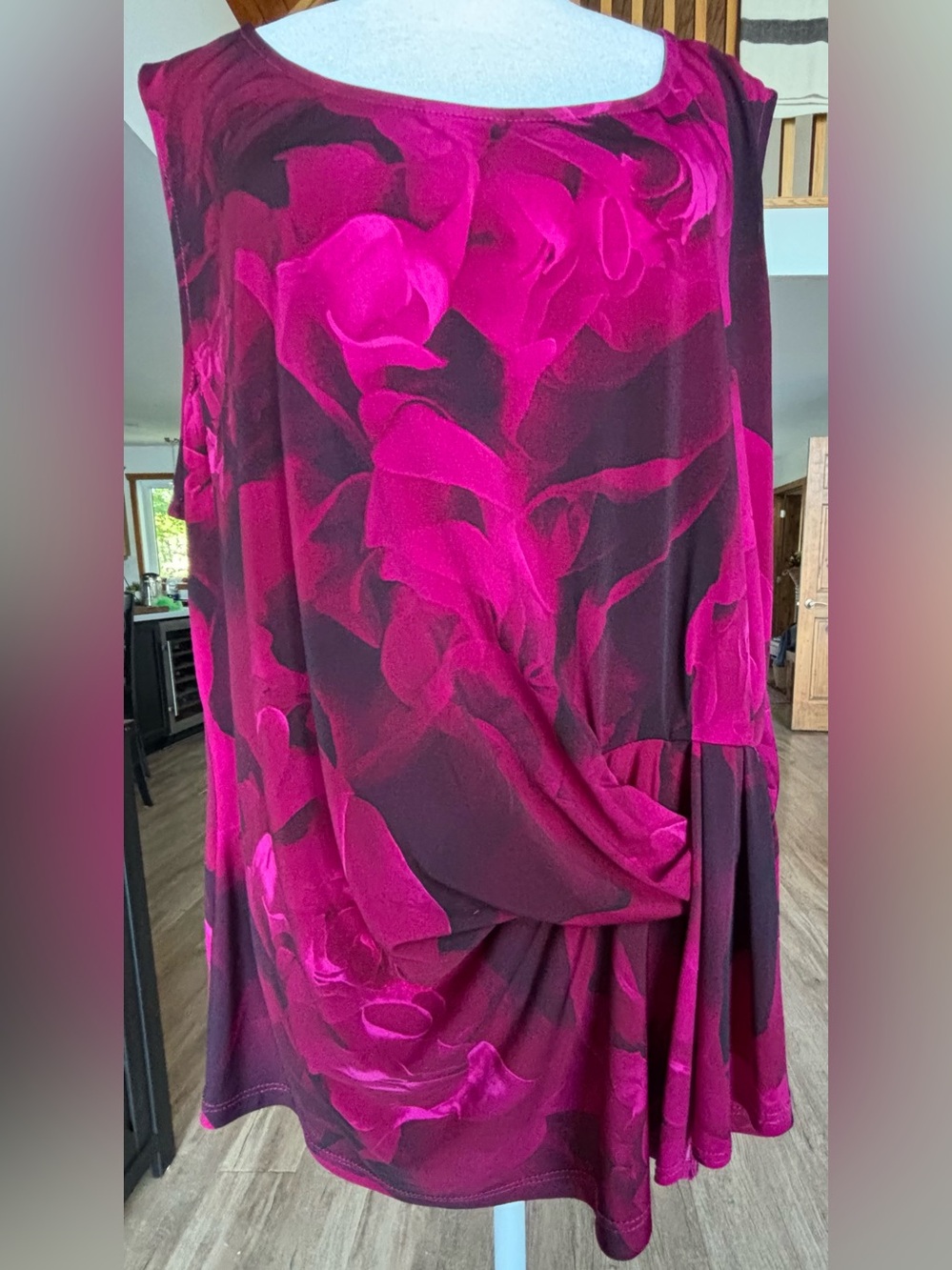 Laura Sleeveless Fuchsia & Magenta Floral Draped Top -SZ 2X